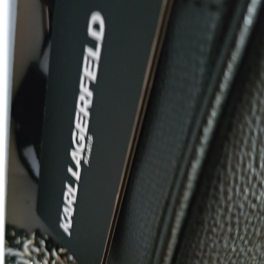 Karl Lagerfeld Black Camera Bag & Cat Keychain Set - Black & White Gift Set ❤️ - Picture 12 of 14